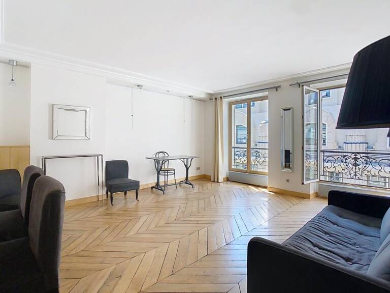 Quartier GAILLON - T2 de 50 m² au 5ème étage AVEC ascenseur + débarras sur le palier + cave au sous-sol — photo 1