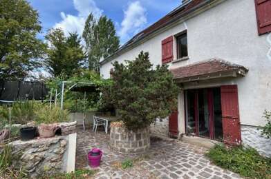 Maison 9 pièces 385000 €