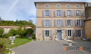 Maison 9 Pièces 262 m² à vendre à Confolens (16500)