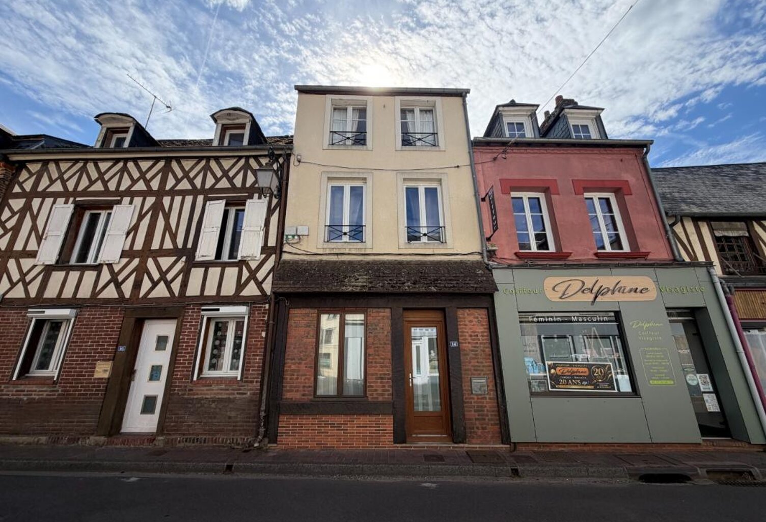 Maison 104 m² – 2 chambres et espaces aménageables – BROGLIE — photo 1