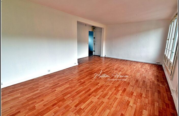 ÉVREUX – PROCHE GARE ET QUARTIER NAVARRE – POSSIBLE INVESTISSEMENT EN COLLOCATION ! — photo 3