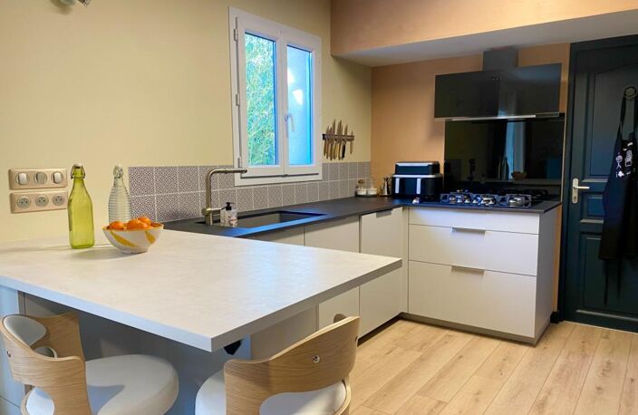 Maison familiale 4 chambres, 1 bureau, jardin et garage — photo 2