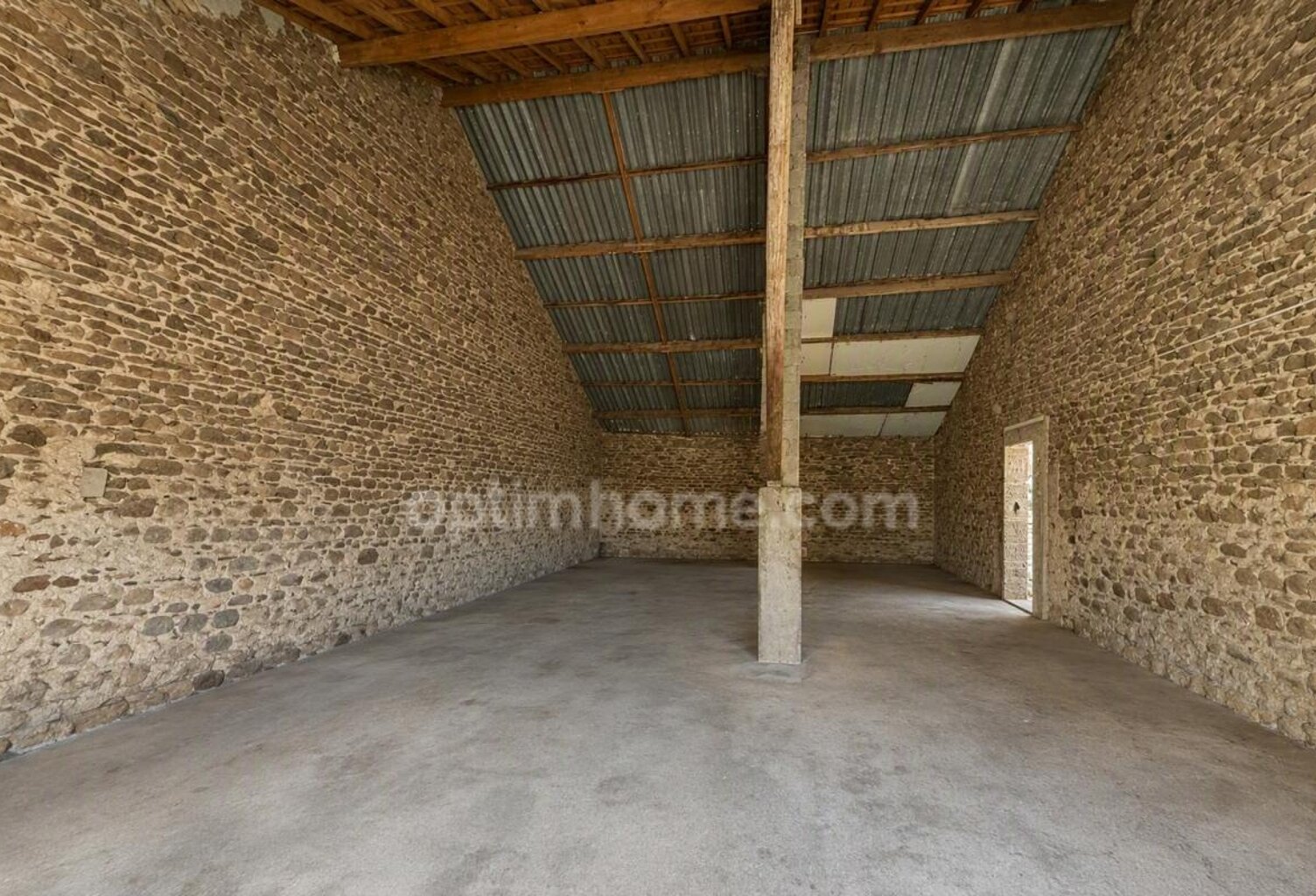 Exceptionnelle maison de caractère rénovée, grange de 115 m², terrasse et espace bien-être — photo 1