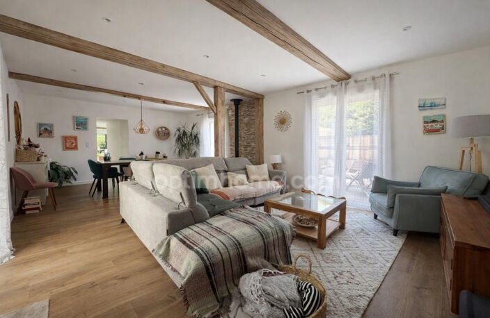 Exceptionnelle maison de caractère rénovée, grange de 115 m², terrasse et espace bien-être — photo 3