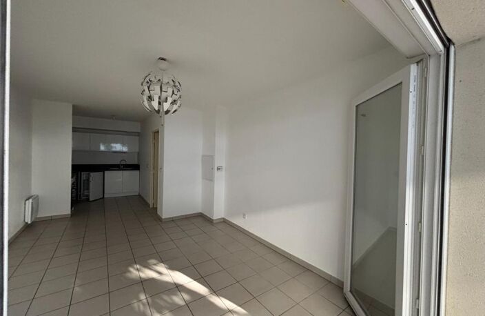 Marseille 13e – T2 42 m² + Terrasse 17 m² | Parking sous-sol | Métro St-Just (DPE A/A) — photo 4