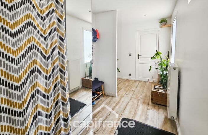 COUP DE CŒUR À ESBLY–MAISON AVEC VUE, SOUS-SOL TOTAL ET DÉPENDANCE INDÉPENDANTE — photo 4