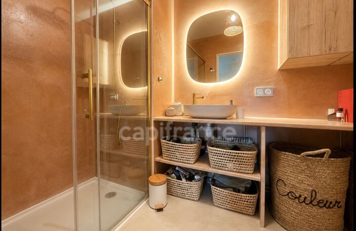 AIX EN PROVENCE Torse -  Magnifique rez-de-jardin 76m2 - jardin 130m2 - double stationnement — photo 5