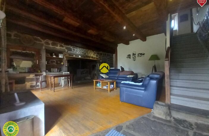 CORPS DE FERME — photo 2