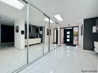 A VENDRE - PROPRIETE D'EXCEPTION AVEC VUE MER IMPRENABLE & STUDIO ATTENANT - SAINTE ANNE — photo 2