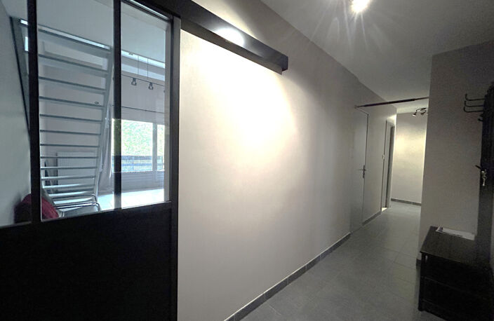 Appartement à vendre 6 pièces SEYNOD (74) — photo 3