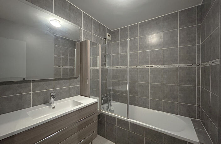 Appartement à vendre 6 pièces SEYNOD (74) — photo 4