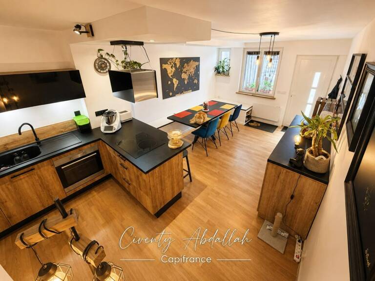 Maison à vendre 4 pièces ALBERTVILLE (73) - Maison de ville atypique entièrement rénovée – 90 m² — photo 1