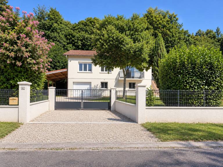 Maison entièrement rénovée à vendre 4 pièces de 85m2 avec 3 chambres et garage 60 m2 sur 833 m2 de terrain à CREYSSE (24) — photo 1