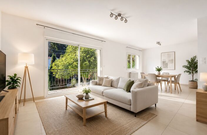 Maison entièrement rénovée à vendre 4 pièces de 85m2 avec 3 chambres et garage 60 m2 sur 833 m2 de terrain à CREYSSE (24) — photo 2