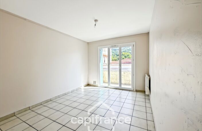 À LOUER – APPARTEMENT T4 – SAINT-VALLIER SUD — photo 3