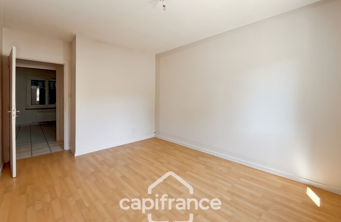 À LOUER – APPARTEMENT T4 – SAINT-VALLIER SUD — photo 4