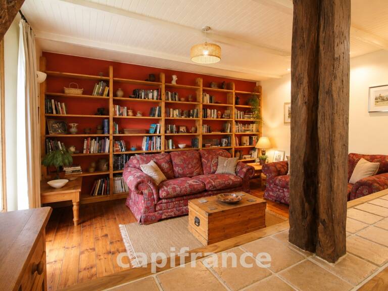 Maison de charme sur les hauteurs de Beaulieu-sur-Dordogne 4 chambres, terrain, source d'eau — photo 1