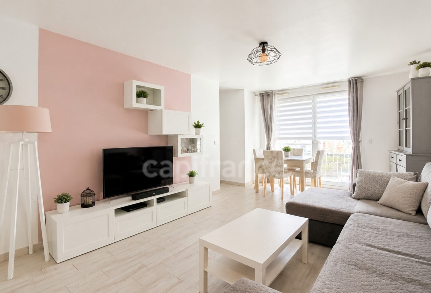 FLEURY MEROGIS, RUE DE LA COULÉE VERTE, APPARTEMENT T3 63 M² AVEC GRAND BALCON ET DEUX STATIONNEMENTS EN SOUS-SOL — photo 1