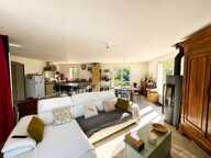 Maison de plain-pied – 94 m² – 3 chambres – Terrain 910 m² – DPE B — photo 2