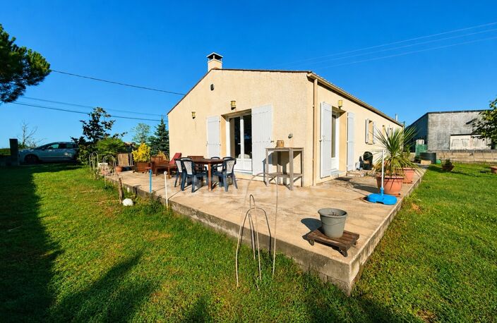 Maison de plain-pied – 94 m² – 3 chambres – Terrain 910 m² – DPE B — photo 4