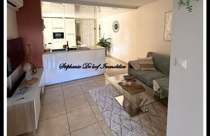 Appartement avec terasse et parking — photo 3