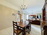 Appartement 87 m² avec terrasse et cave – Beaucaire, secteur Les Fontêtes — photo 2