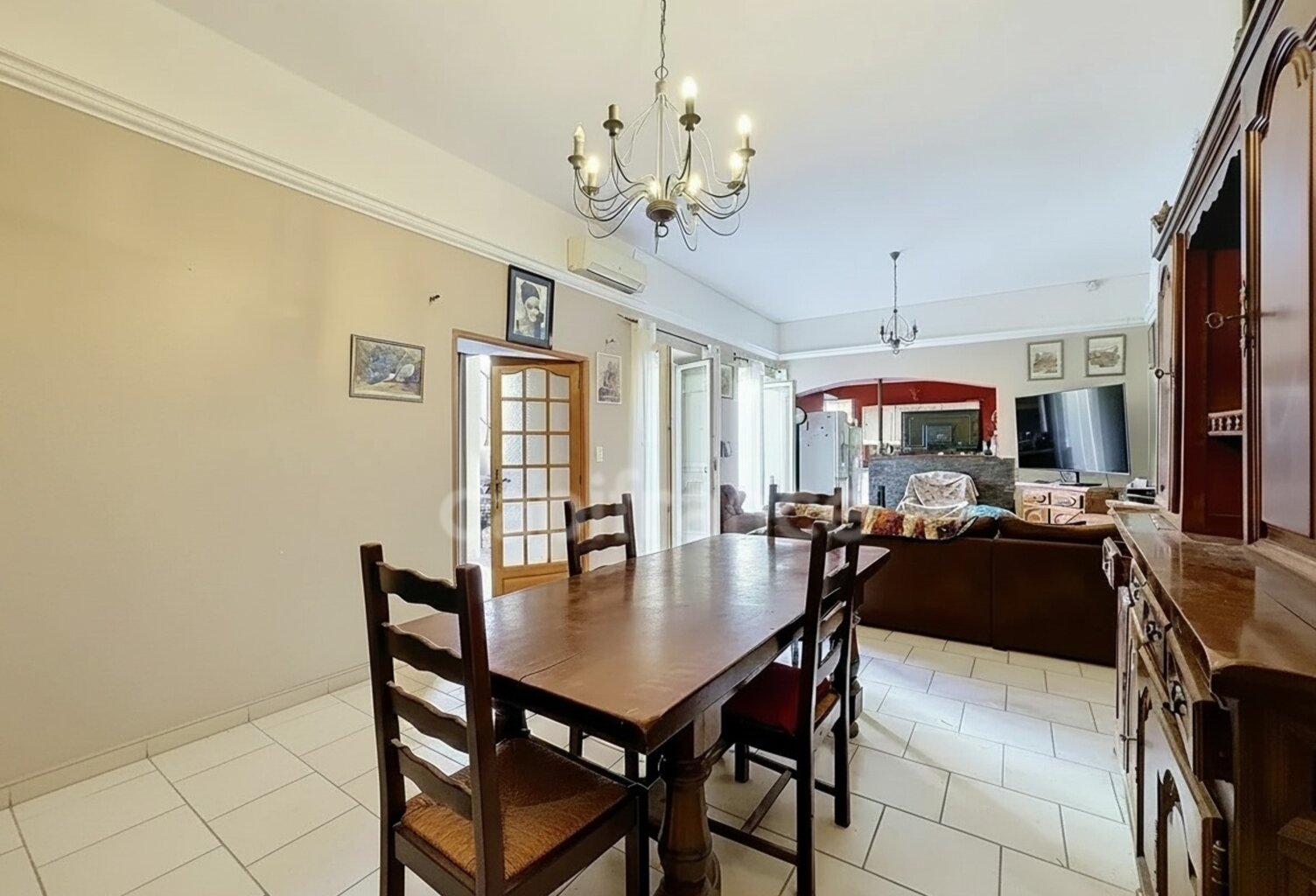 Appartement 87 m² avec terrasse et cave – Beaucaire, secteur Les Fontêtes — photo 1