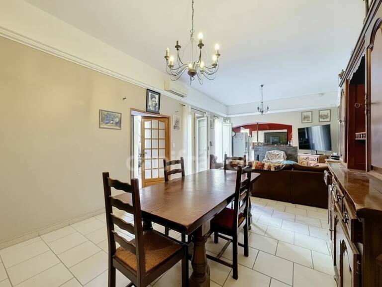 Appartement 87 m² avec terrasse et cave – Beaucaire, secteur Les Fontêtes — photo 1