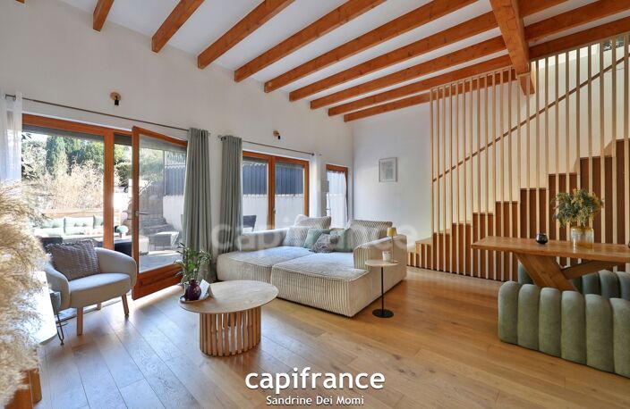 SAINT DIDIER AU MONT D'OR - Appartement T4 duplex avec terrasse et 2 stationnements — photo 2