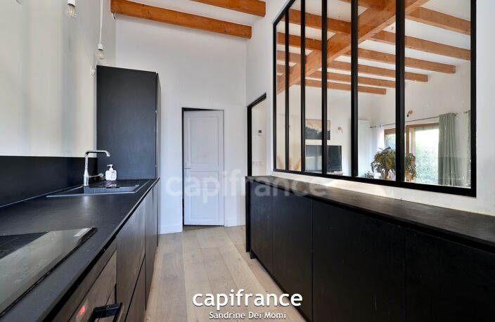 SAINT DIDIER AU MONT D'OR - Appartement T4 duplex avec terrasse et 2 stationnements — photo 3