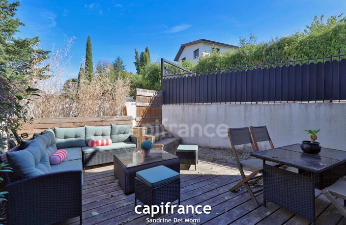 SAINT DIDIER AU MONT D'OR - Appartement T4 duplex avec terrasse et 2 stationnements — photo 4