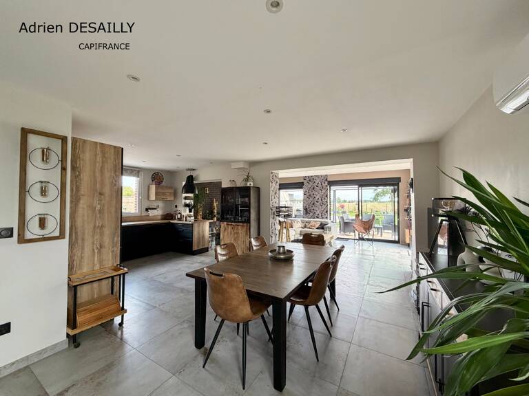 Maison rénovée à vendre 6 pièces 168m2 SAILLY SUR LA LYS (62) — photo 1