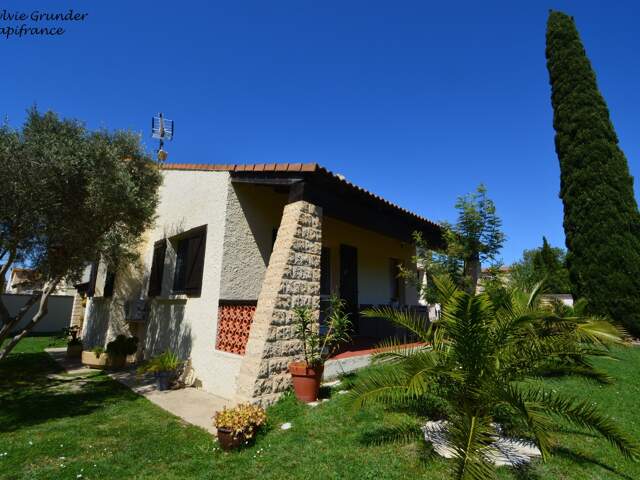 Villa à vendre 4 pièces SALIN DE GIRAUD (13)sans mitoyenneté — photo du bien