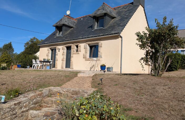 GUERN JOLIE MAISON NÉO BRETONNE AVEC UNE VIE DE PLAIN PIED DE 4 PIECES DE 100M² ENVIRON SUR PARCELLE DE 911m² — photo 2