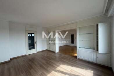 Appartement 6 pièces 162750 €