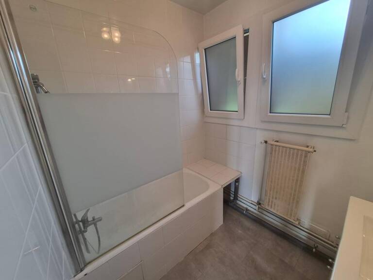 Appartement À Vendre — photo 1