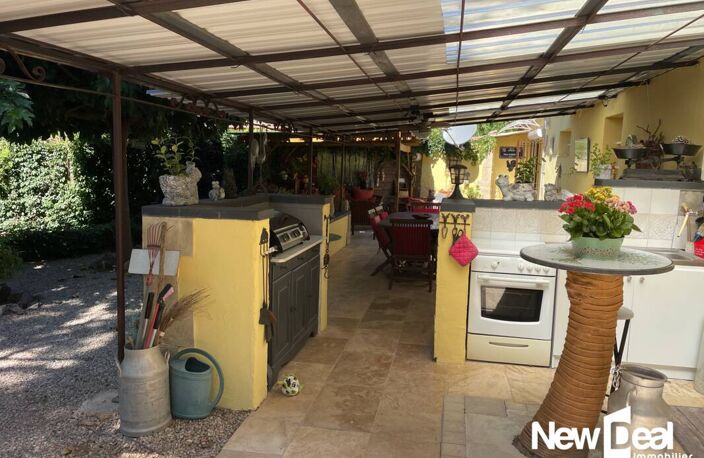 Jolie villa provençale 84 m2 habitables au calme, sur une parcelle de  4 600m2 à Besse-sur-Issole (83), avec piscine — photo 2