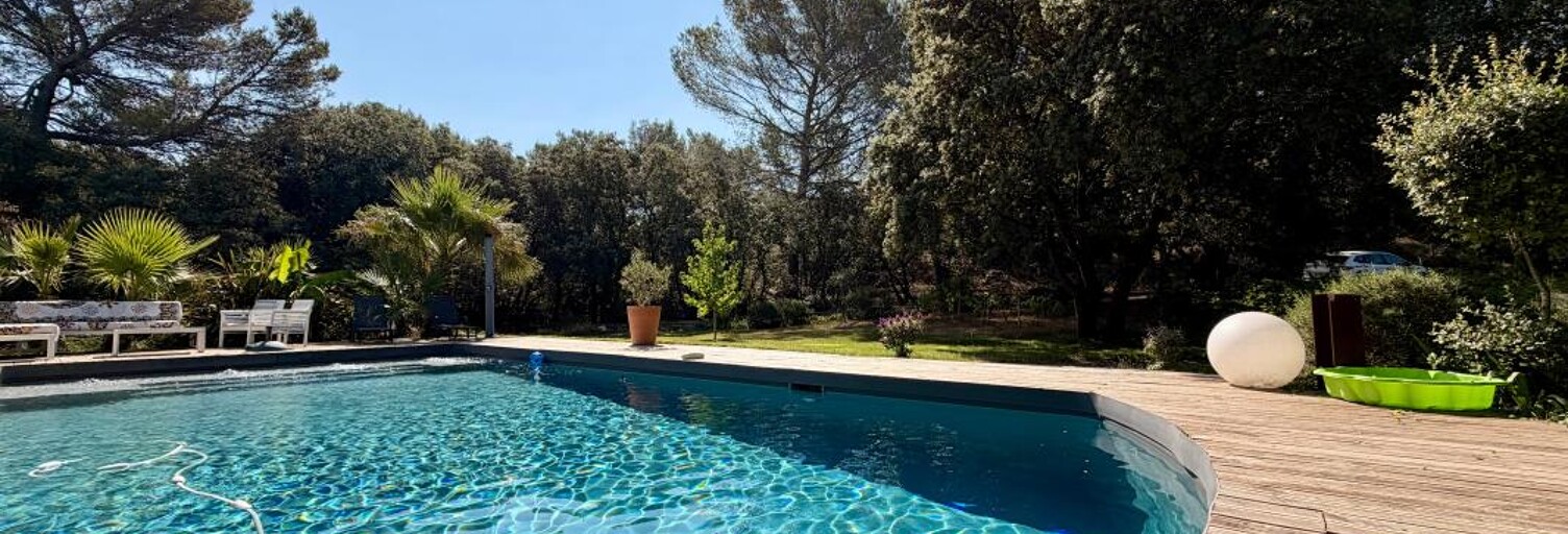 Maison 8 Pièces 252 m² à vendre à Rognes (13840)