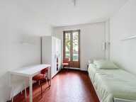 Studio meublé 17,38m²  - À Louer - Avignon Intra-Muros, disponible au 30/09 — photo 2