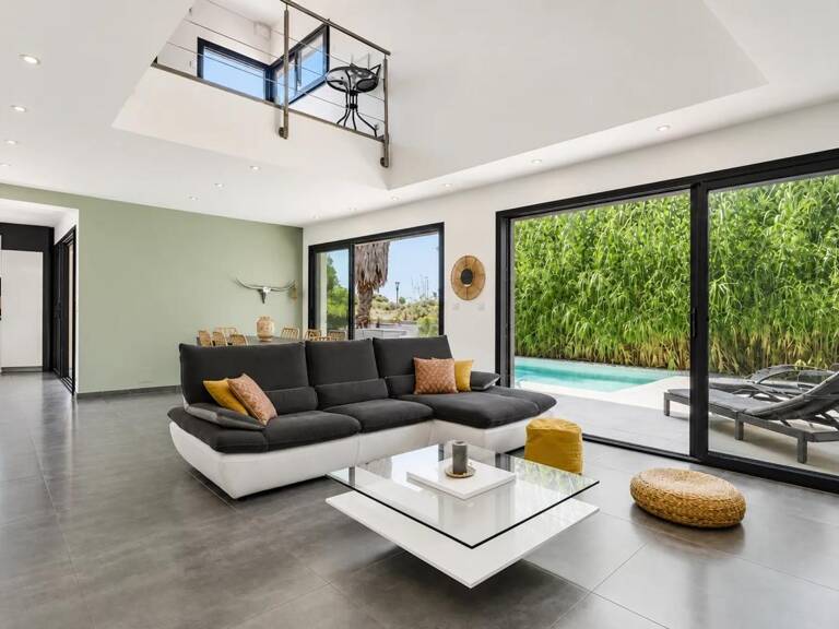 Maison de 6 pièces de 179 m² à Vauvert — photo 1