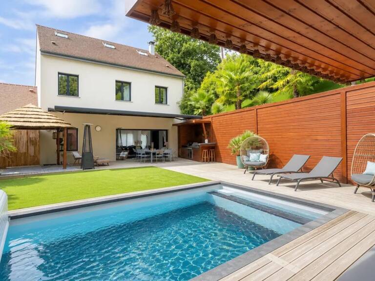 Maison de 6 pièces de 180 m² à Jouars-Pontchartrain — photo 1
