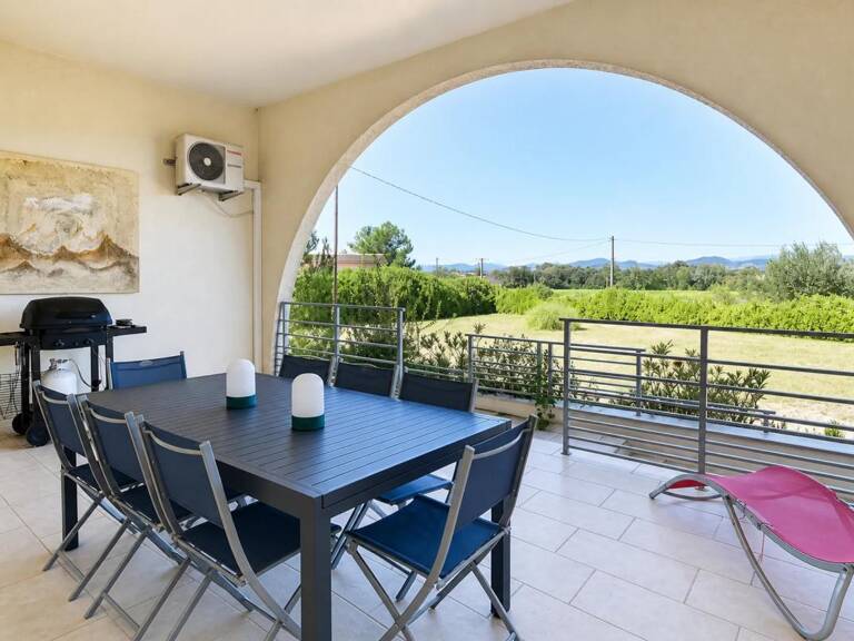 Maison de 5 pièces de 166 m² à Barjac — photo 1