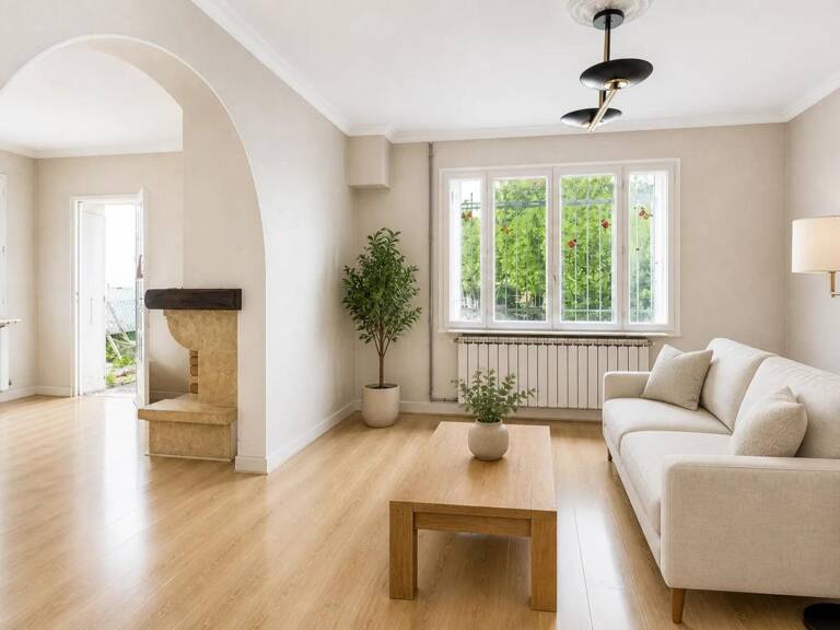 Maison 6 pièces de 120 m² à Valence Chateauvert — photo 1