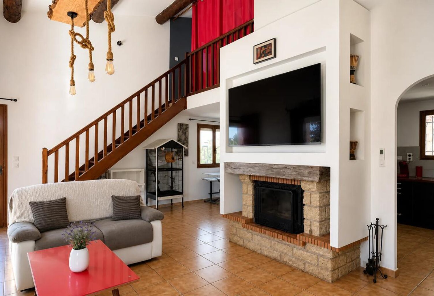 Ensemble immobilier avec appartement indépendant - 210 M² — photo 1