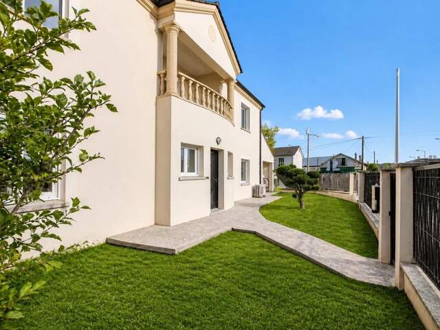 Maison de 5 pièces de 137 m² à Mantes-la-Jolie — photo du bien