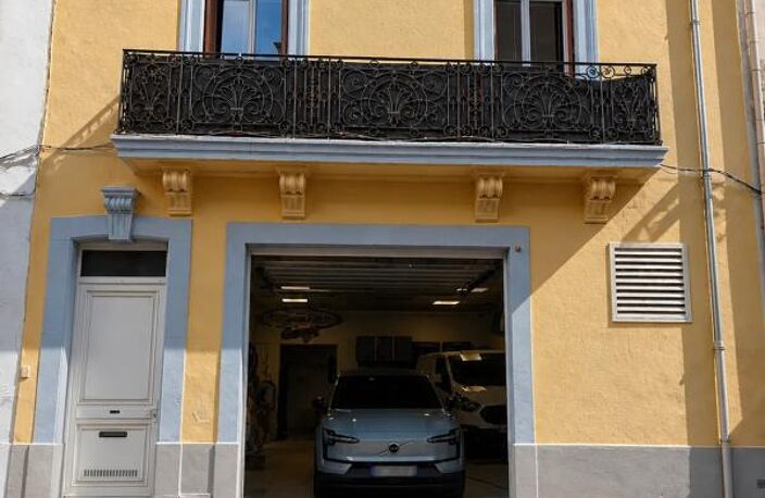 Maison de ville 5 pièces de 119 m² à Béziers avec vaste garage et terrasse — photo 2