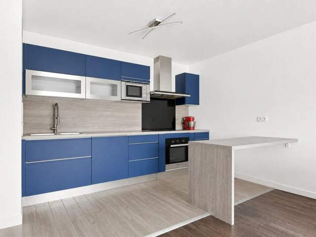ROMAINVILLE – 3 PIÈCES 68 M² – 2 CHAMBRES – BALCON – CALME & VUE JARDIN — photo du bien