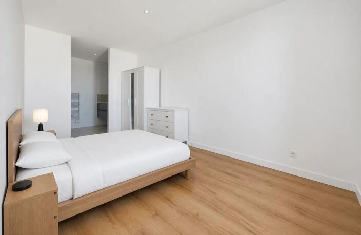 Appartement de 3 pièces de 75 m² à Bordeaux — photo 2