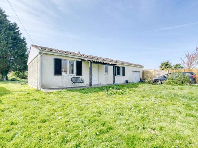 Maison 4 pièces de plain-pied à Yves — photo du bien