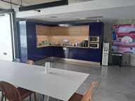 BUREAUX 340 m2 - SAINT-GILLES-LES-BAINS — photo 2